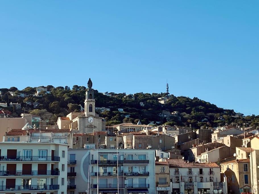"Georgio" Grand Appartement Traversant Avec Vue Canal Et Parking Sete Exterior photo